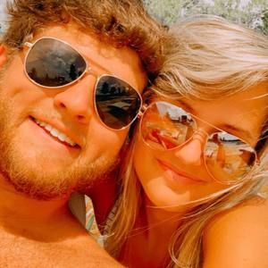 Meet your Posher, Mackenzie